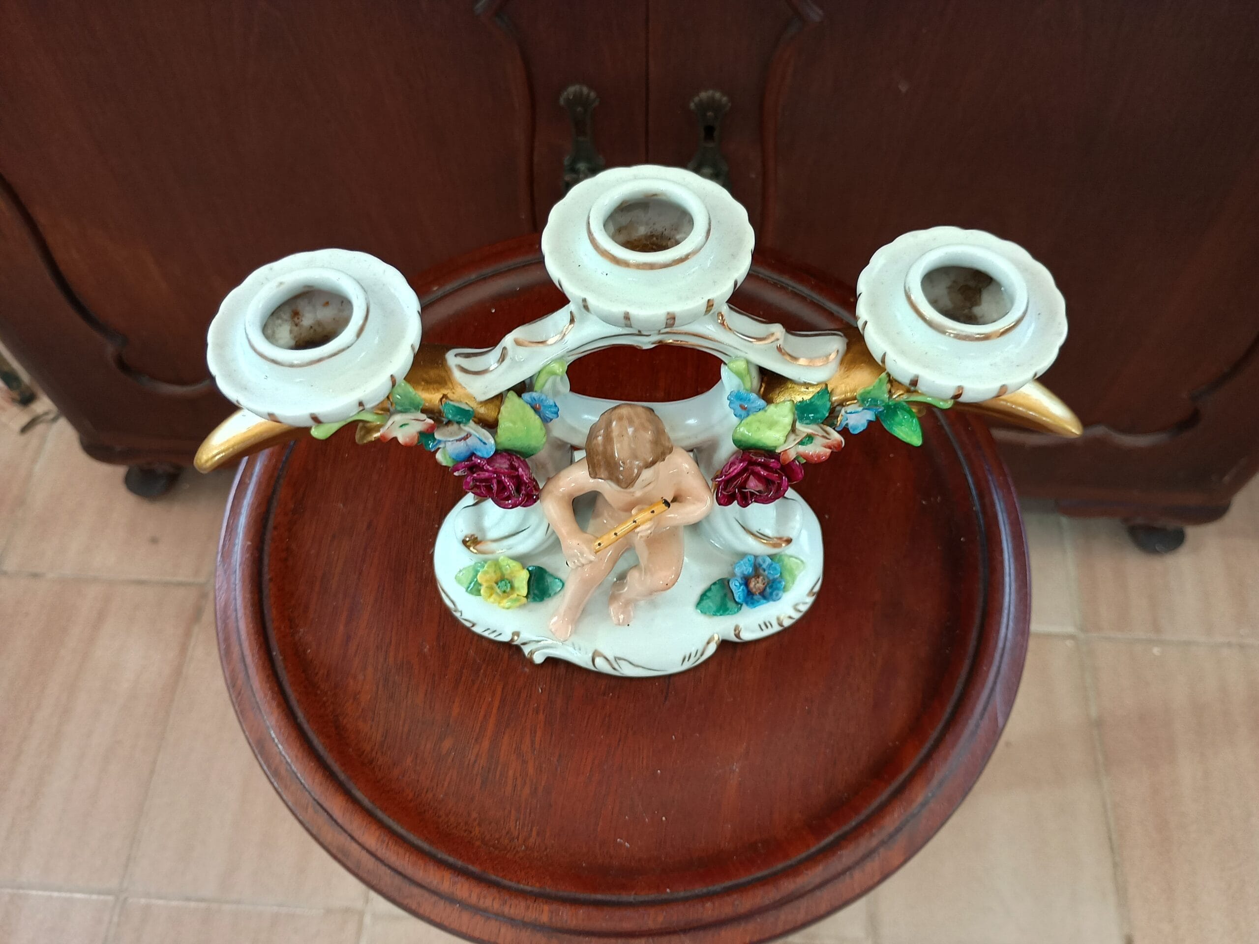 Candelabro de três velas em porcelana - Imagem 3