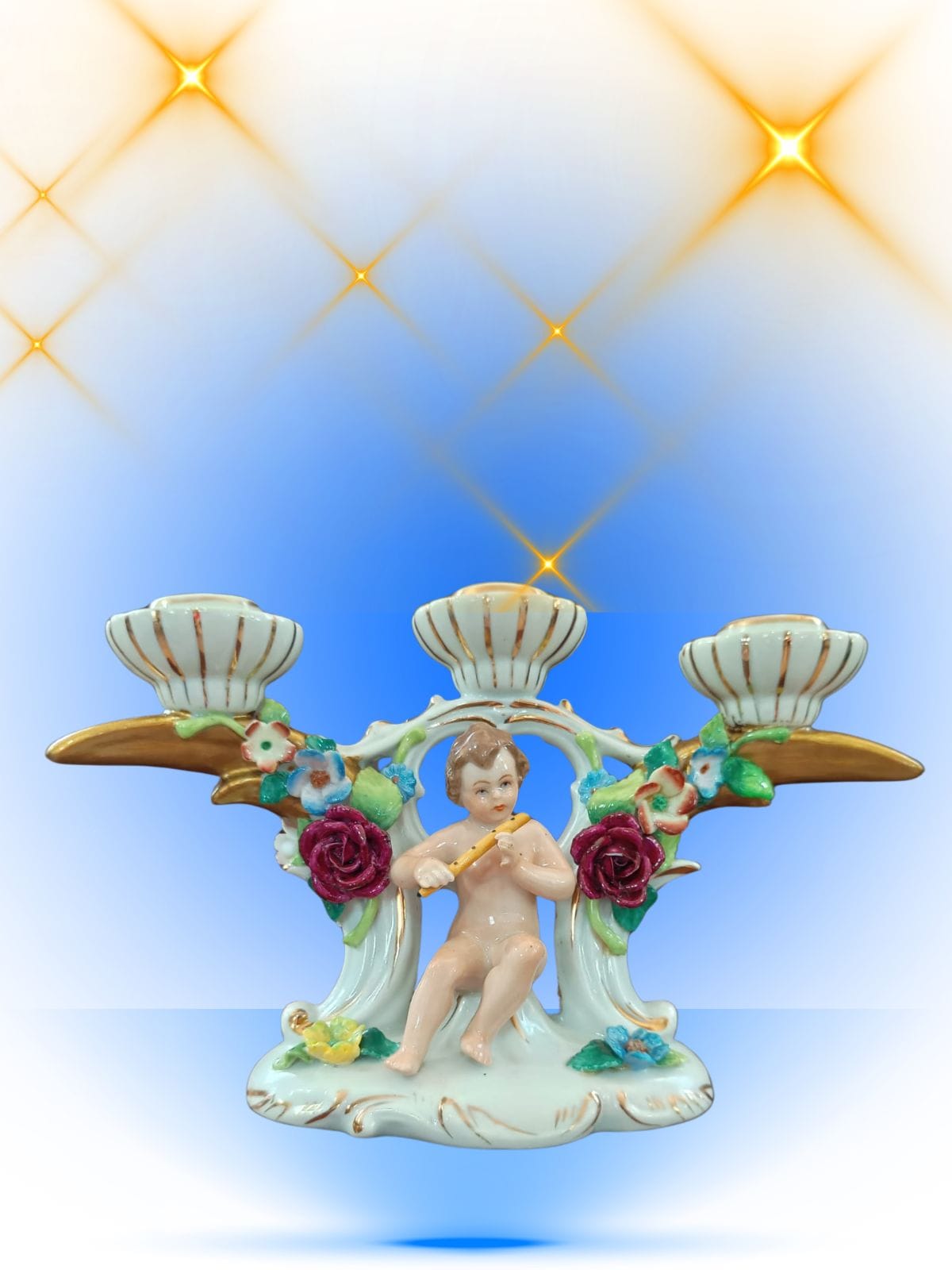 Candelabro de três velas em porcelana