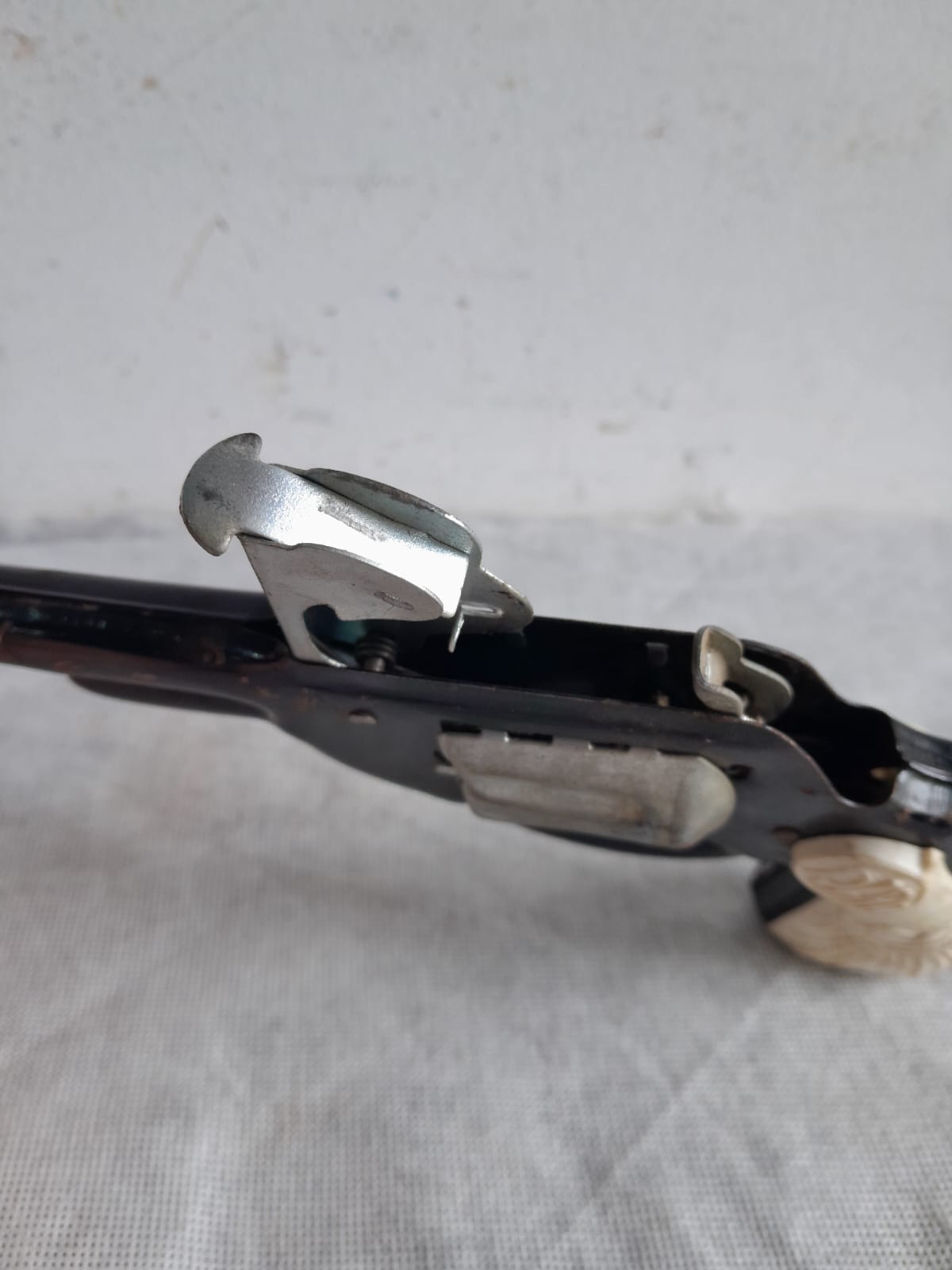 Brinquedo Revolver Espoleta Argentino # 382 - Imagem 4